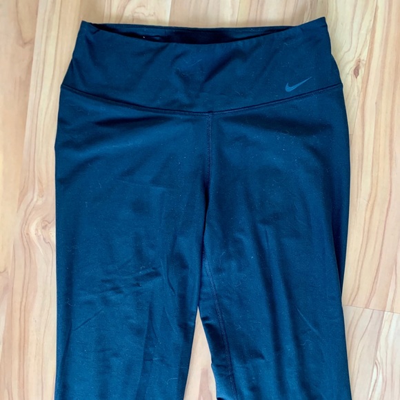 Nike Leggings - Picture 2 of 3